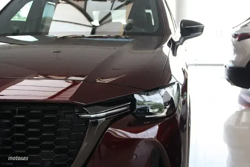 Nuevo Mazda CX-80 Homura-Line 254 CV (186 kW) 2026 Granate SUV
