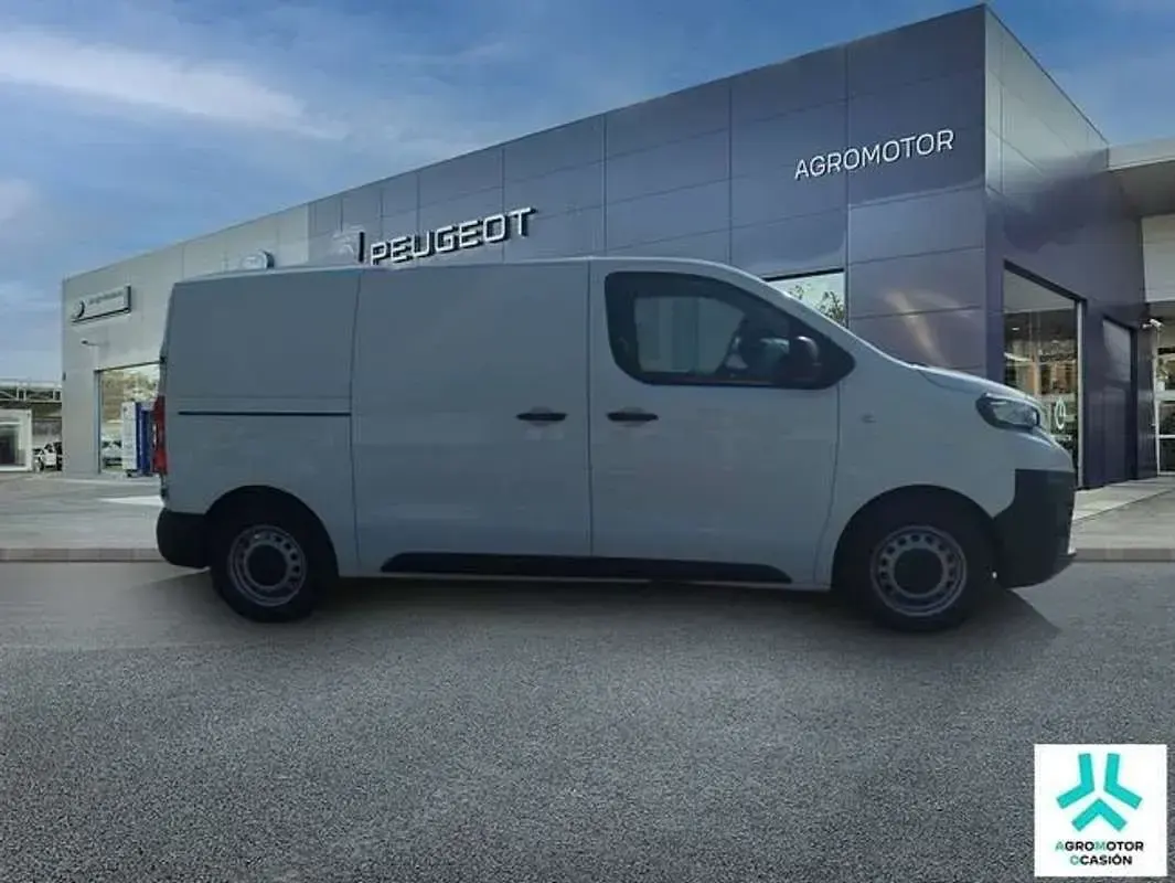 Usado Peugeot Expert S 120 CV (88 kW) 2022 Blanco Van