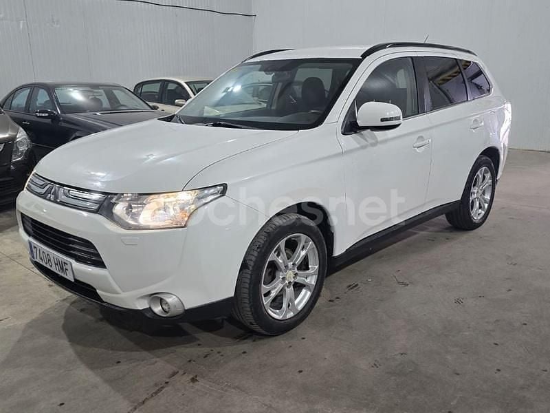 Blanco Usado 2012 Mitsubishi Outlander Motion SUV | 7500 € (Buen precio) - Imagen 1/4