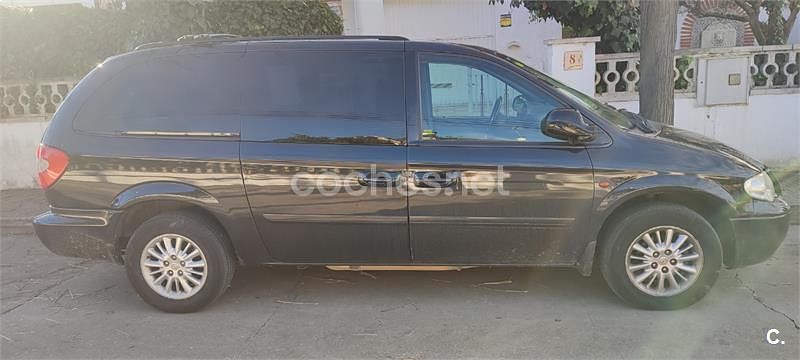 Usado Chrysler Grand Voyager Executive 150 CV (110 kW) 2007 Negro Monovolumen