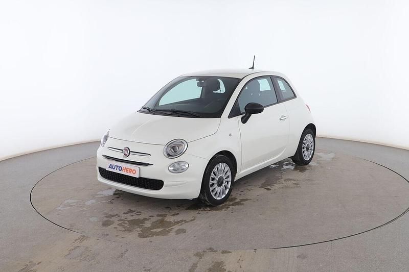 Usado Fiat 500 70 CV (51 kW) 2022 Blanco Utilitario