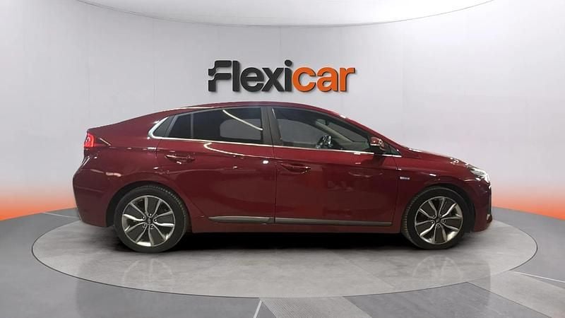 Usado Hyundai Ioniq 141 CV (103 kW) 2019 Rojo Utilitario
