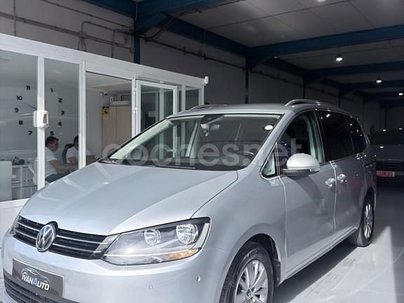 Usado VW Sharan Advance 150 CV (110 kW) 2020 Gris / plata Monovolumen