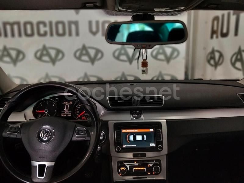 Usado VW Passat Highline 140 CV (102 kW) 2011 Negro Berlina