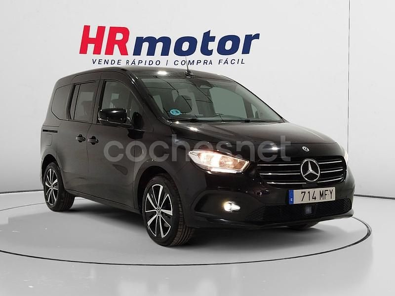 Negro Usado 2023 Mercedes T180 Monovolumen | 27.110 € (Precio justo) - Imagen 1/4