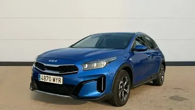Usado Kia XCeed 100 CV (73 kW) 2025 Azul SUV