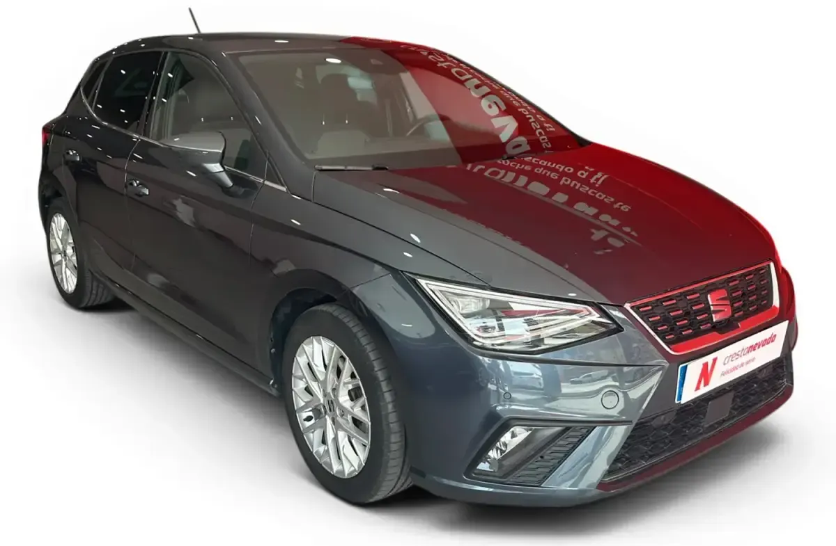 Usado Seat Ibiza XCELLENCE 116 CV (85 kW) 2025 Gris Utilitario