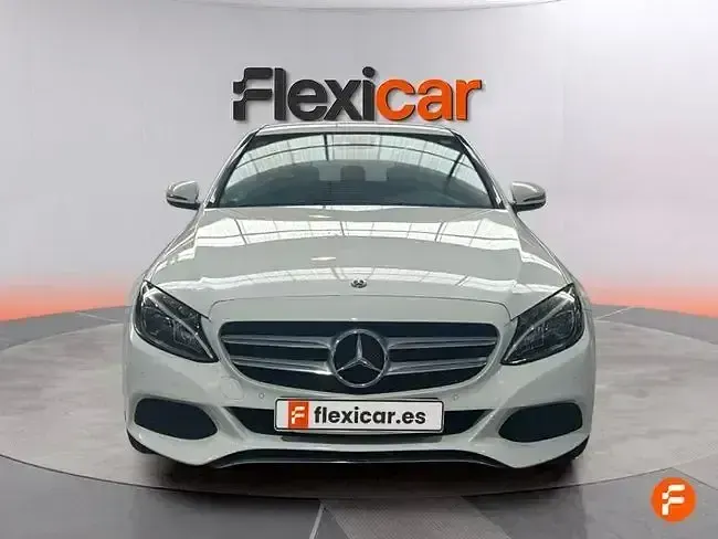 Usado Mercedes C220 194 CV (142 kW) 2018 Blanco Berlina