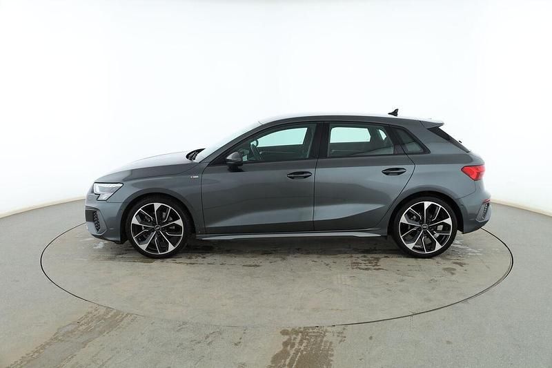 Usado Audi A3 Sportback e-tron S-Line 150 CV (110 kW) 2022 Gris Utilitario