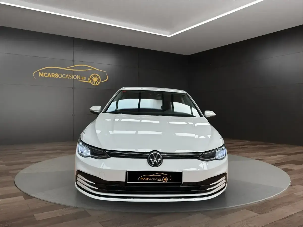Używany VW Golf VII 115 KM (84 kW) 2021 Biały Hatchback