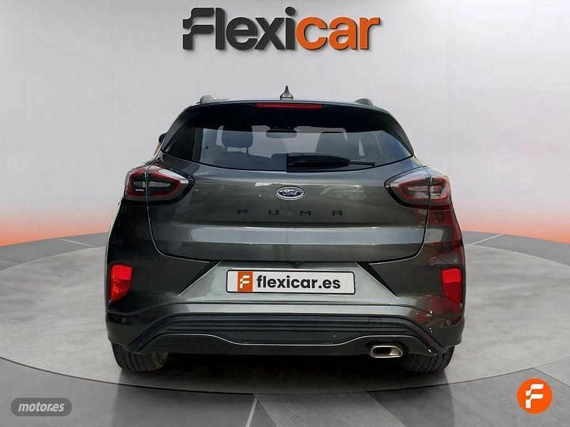 Usado Ford Puma ST-Line 125 CV (91 kW) 2023 Gris SUV