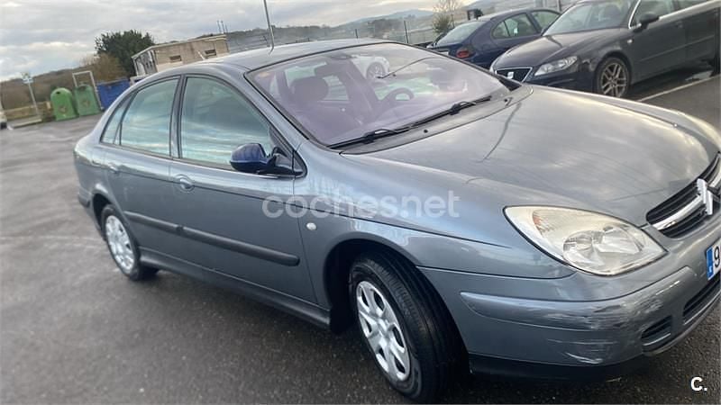 Usado Citroën C5 Exclusive 138 CV (101 kW) 2003 Gris / plata Berlina