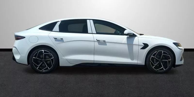 Nuevo BYD Seal Design 230 kW (313 CV) 2025 Blanco Berlina