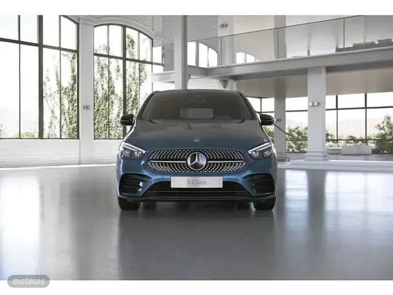 Usado Mercedes B250 217 CV (159 kW) 2021 Azul Utilitario