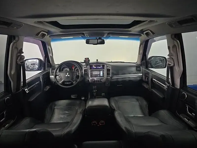Usado Mitsubishi Montero Motion 200 CV (147 kW) 2011 Negro SUV