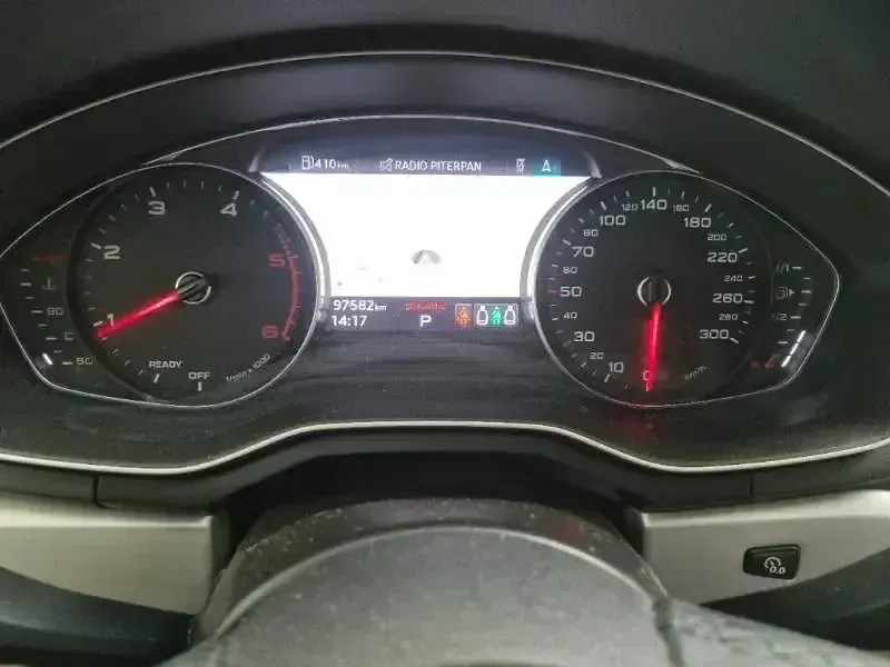 Usado Audi A4 Advanced Plus 136 CV (100 kW) 2022 Gris Familiar