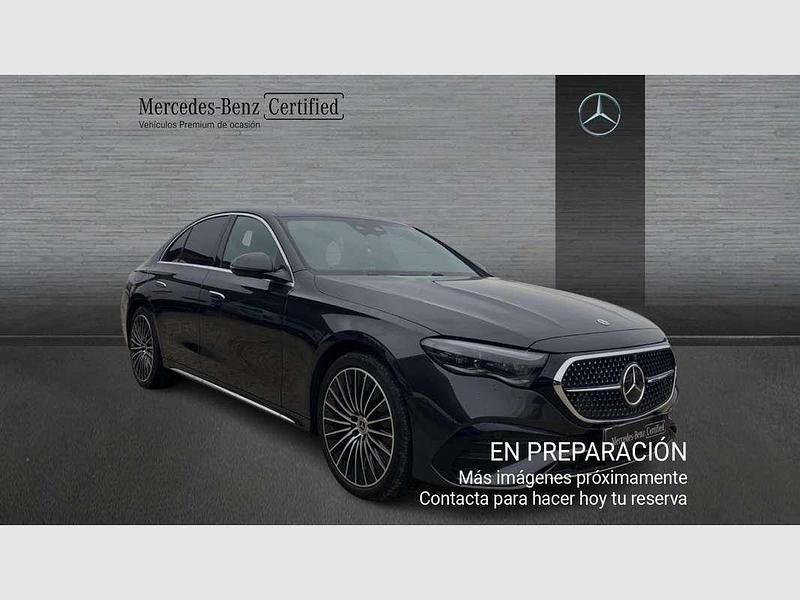Usado Mercedes E300 313 CV (230 kW) 2024 Berlina