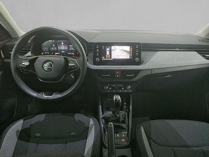 Usado Skoda Scala Selection 115 CV (84 kW) 2024 Blanco Utilitario