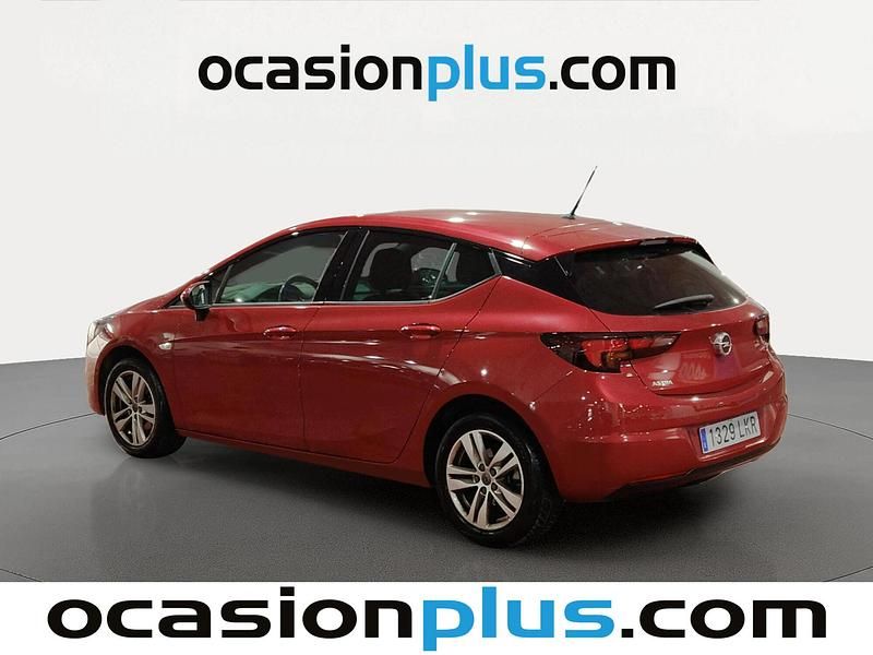 Usado Opel Astra GS Line 122 CV (89 kW) 2020 Rojo