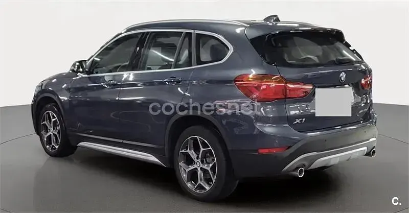 Usado BMW X1 150 CV (110 kW) 2018 Gris / plata SUV
