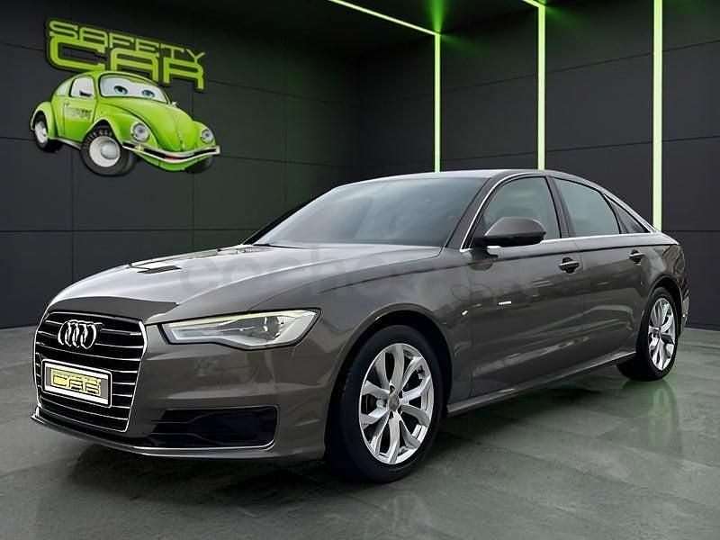 Usado Audi A6 190 CV (139 kW) 2015 Gris / plata Berlina