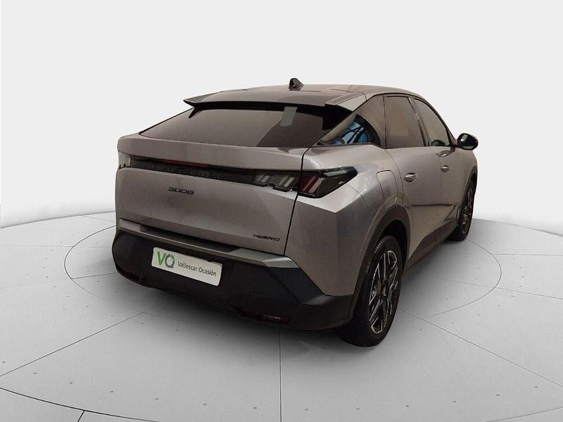 Usado Peugeot 3008 Allure 136 CV (100 kW) 2025 Gris SUV