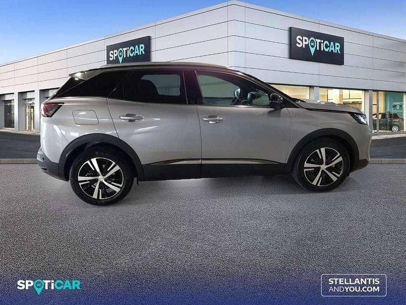 Usado Peugeot 3008 GT 131 CV (96 kW) 2024 Gris SUV