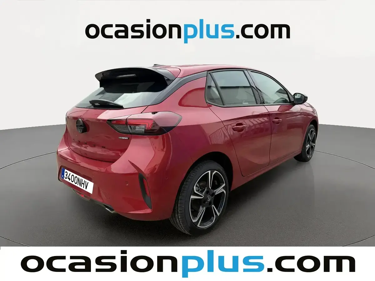 Uusi Opel Corsa 110 HP (80 kW) 2025 Punainen Sedan