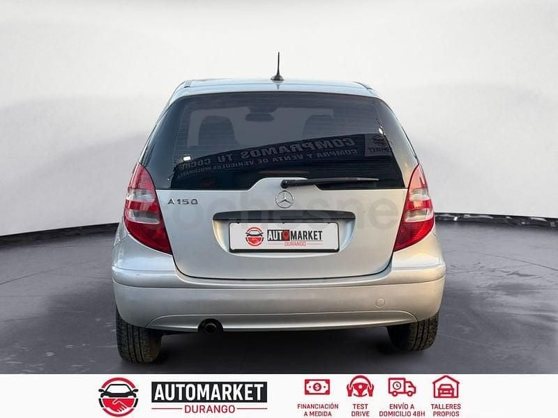 Usado Mercedes A150 Avantgarde 95 CV (69 kW) 2007 Gris / plata Monovolumen
