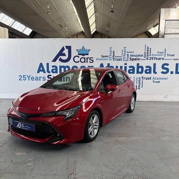 Usado Toyota Corolla Active 122 CV (89 kW) 2021 Rojo Berlina