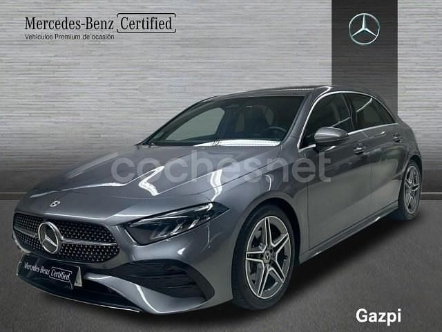 Gris / plata Usado 2024 Mercedes A200 Berlina | 36.900 € (Un poco caro) - Imagen 1/4