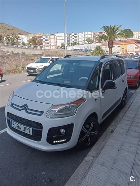 Usado Citroën C3 Picasso Feel 110 CV (80 kW) 2016 Blanco Monovolumen