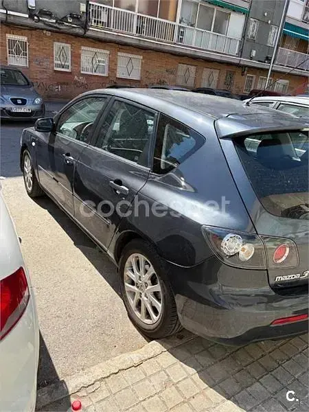 Używany Mazda 3 Sportive 109 KM (80 kW) 2008 Szary Sedan/Limuzyna