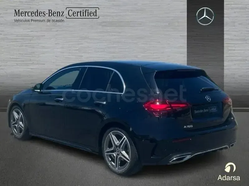 Usado Mercedes A180 136 CV (100 kW) 2023 Negro Berlina
