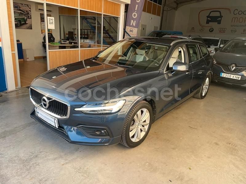 Usado Volvo V60 Business Edition 190 CV (139 kW) 2020 Azul Familiar