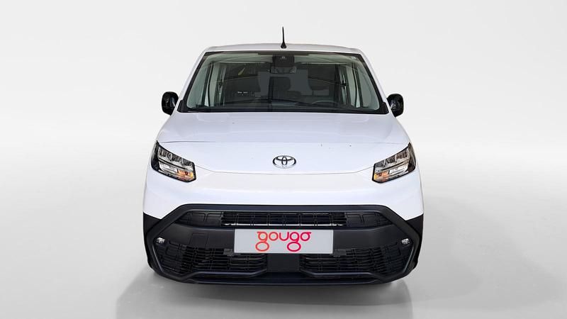 Usado Toyota Proace 102 CV (75 kW) 2024 Monovolumen