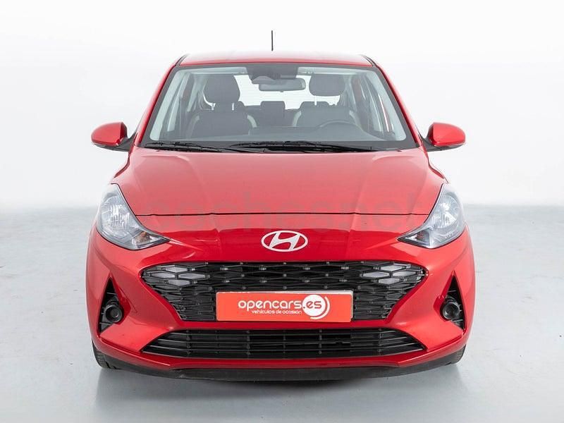 Używany Hyundai i10 67 KM (49 kW) 2024 Czerwony Hatchback