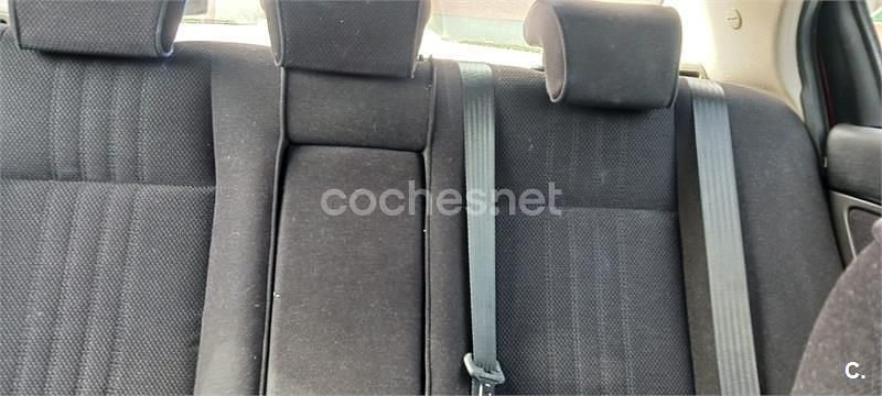 Usado Alfa Romeo 159 Distinctive 185 CV (136 kW) 2006 Granate Berlina