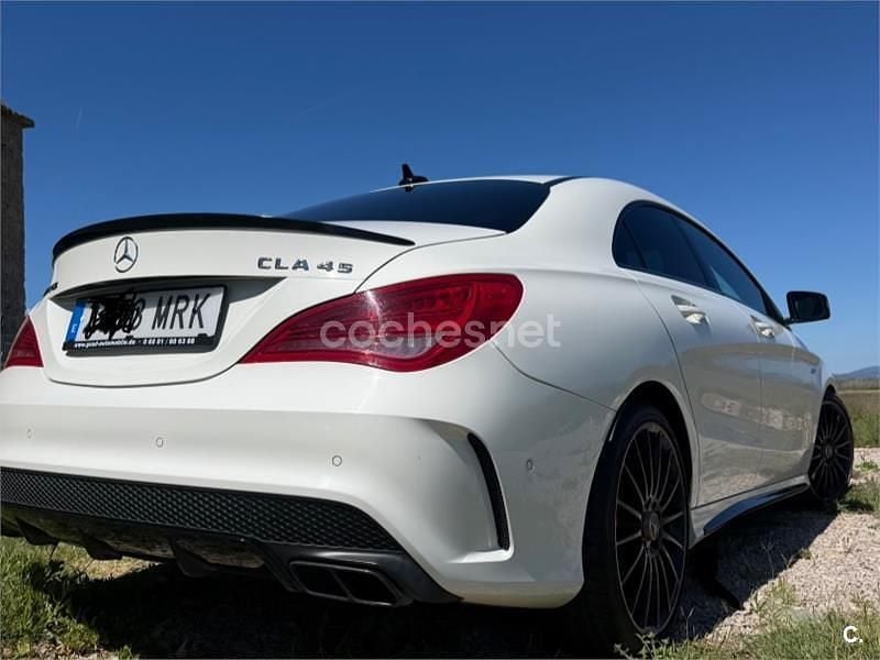 Usado Mercedes CLA45 AMG 381 CV (280 kW) 2016 Blanco Coupe