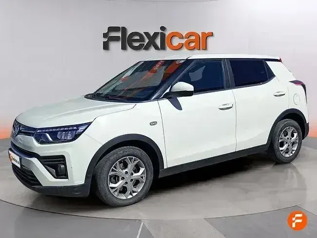Usado SsangYong Tivoli 128 CV (94 kW) 2023 Blanco SUV