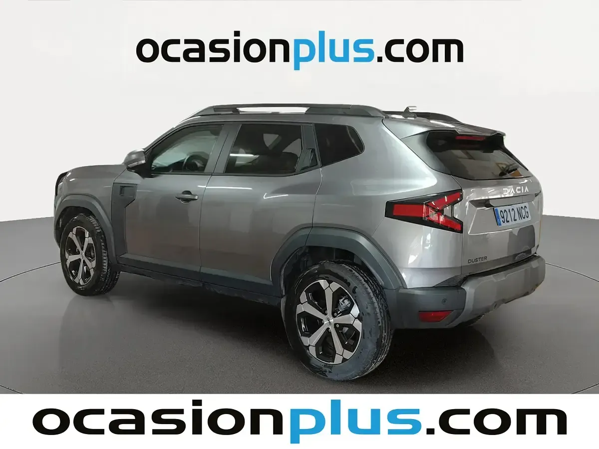 Usado Dacia Duster Journey 130 CV (95 kW) 2025 Gris SUV