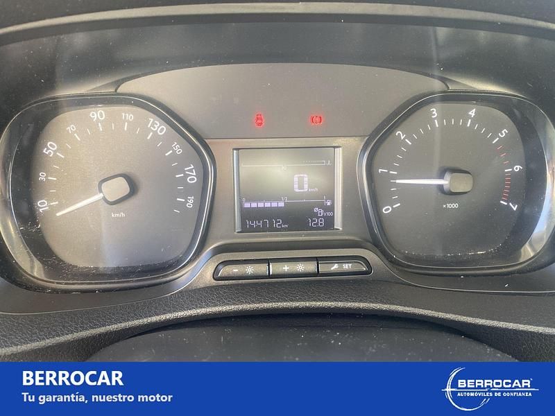 Usado Citroën Jumpy Comfort 122 CV (89 kW) 2020 Blanco Monovolumen