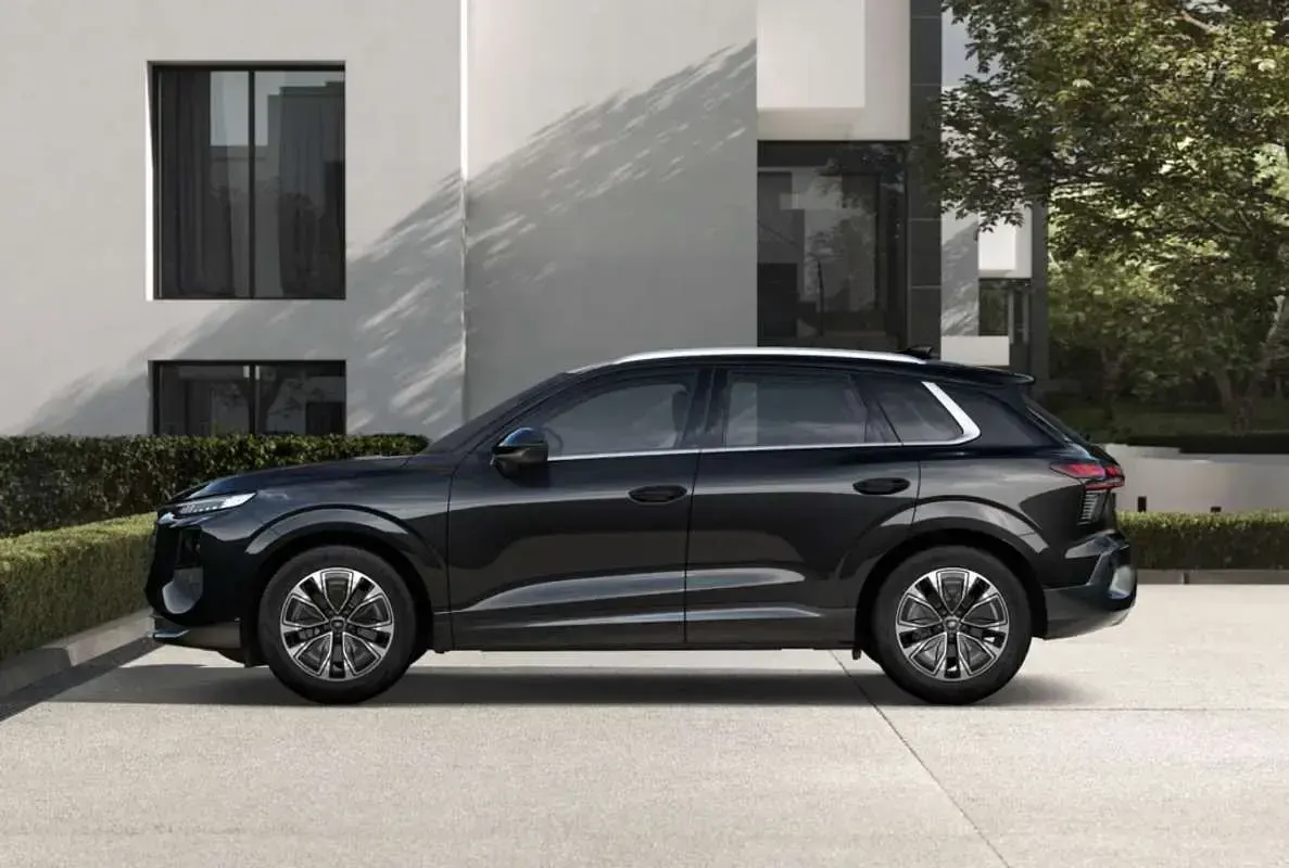 Nuevo Audi Q3 Advanced 150 CV (110 kW) 2026 Negro SUV