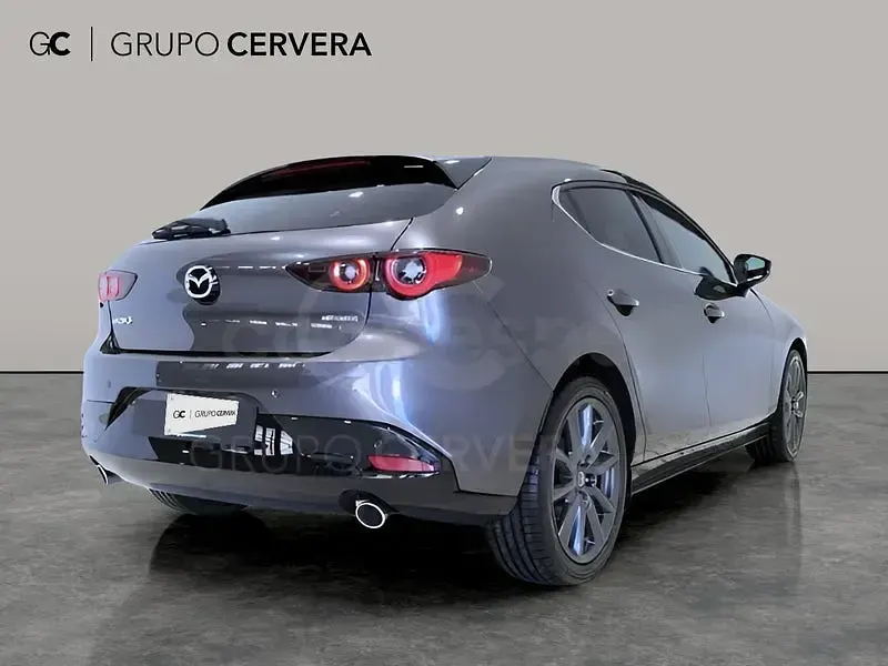 Nuevo Mazda 3 140 CV (102 kW) 2025 Gris / plata Berlina