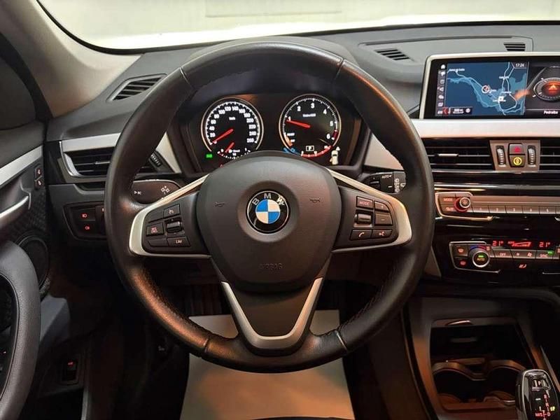 Usado BMW X1 Comfort Edition 150 CV (110 kW) 2022 Blanco SUV