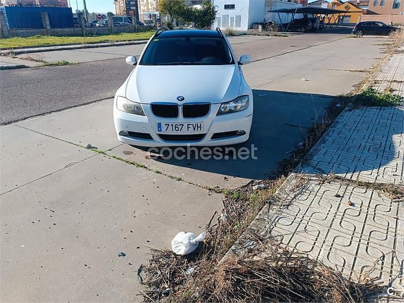 Usado BMW 318 115 CV (84 kW) 2006 Blanco Familiar