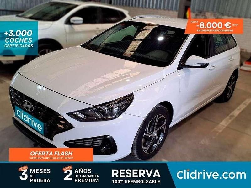 Blanco Usado 2021 Hyundai i30 Utilitario | 11.590 € (Buen precio) - Imagen 1/3