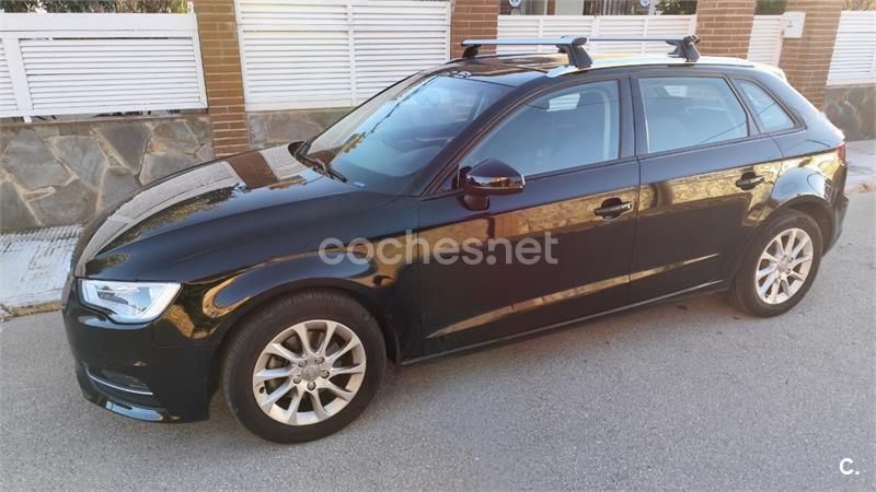 Negro Usado 2015 Audi A3 Sportback Attraction Berlina | 14.950 € (Precio justo) - Imagen 1/4