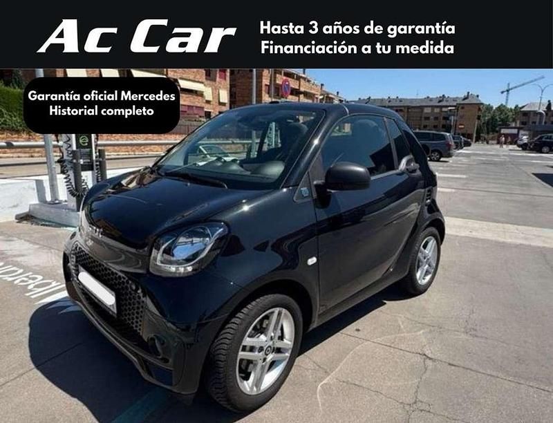 Negro Usado 2021 Smart ForTwo Electric Drive Descapotable | 12.500 € (Buen precio) - Imagen 1/4