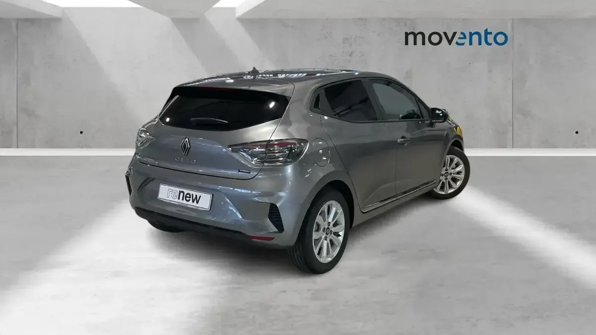 Nuevo Renault Clio V Evolution 143 CV (105 kW) 2025 Gris Berlina